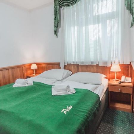 Hotel Peko Прага Екстер'єр фото