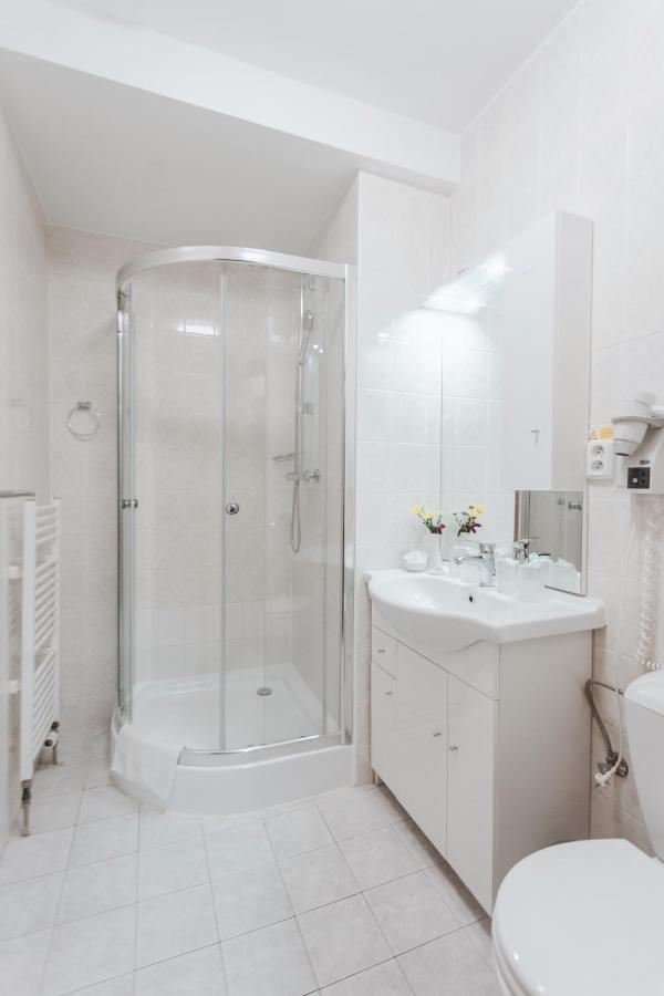 Hotel Peko Прага Екстер'єр фото