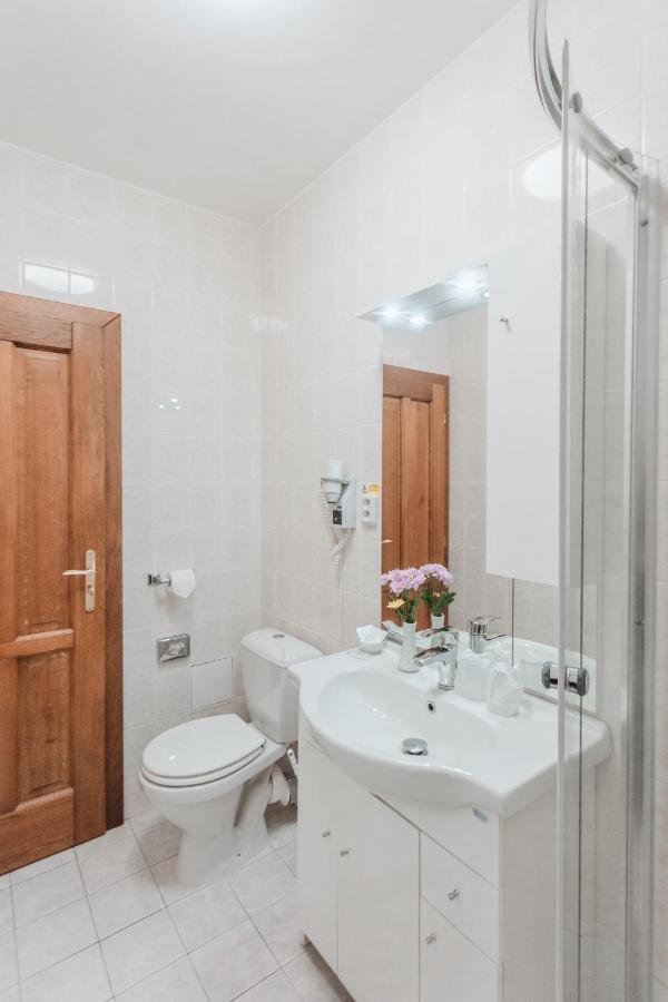 Hotel Peko Прага Екстер'єр фото