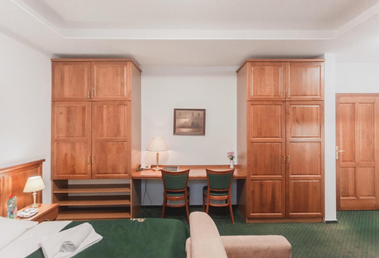 Hotel Peko Прага Екстер'єр фото