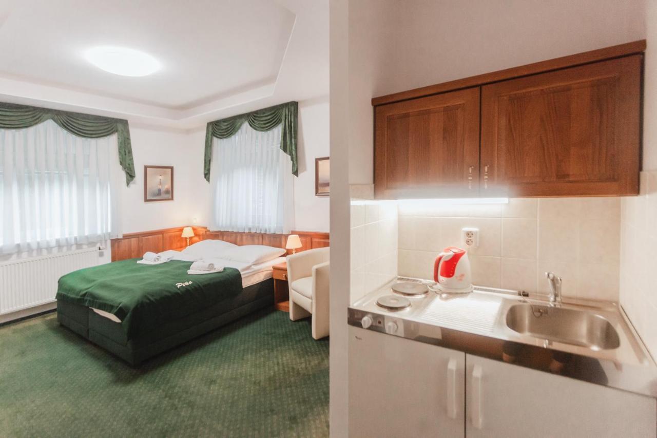 Hotel Peko Прага Екстер'єр фото